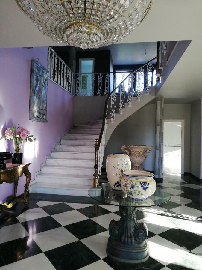 Villa Las Camelias Villanueva De Arosa Luaran gambar