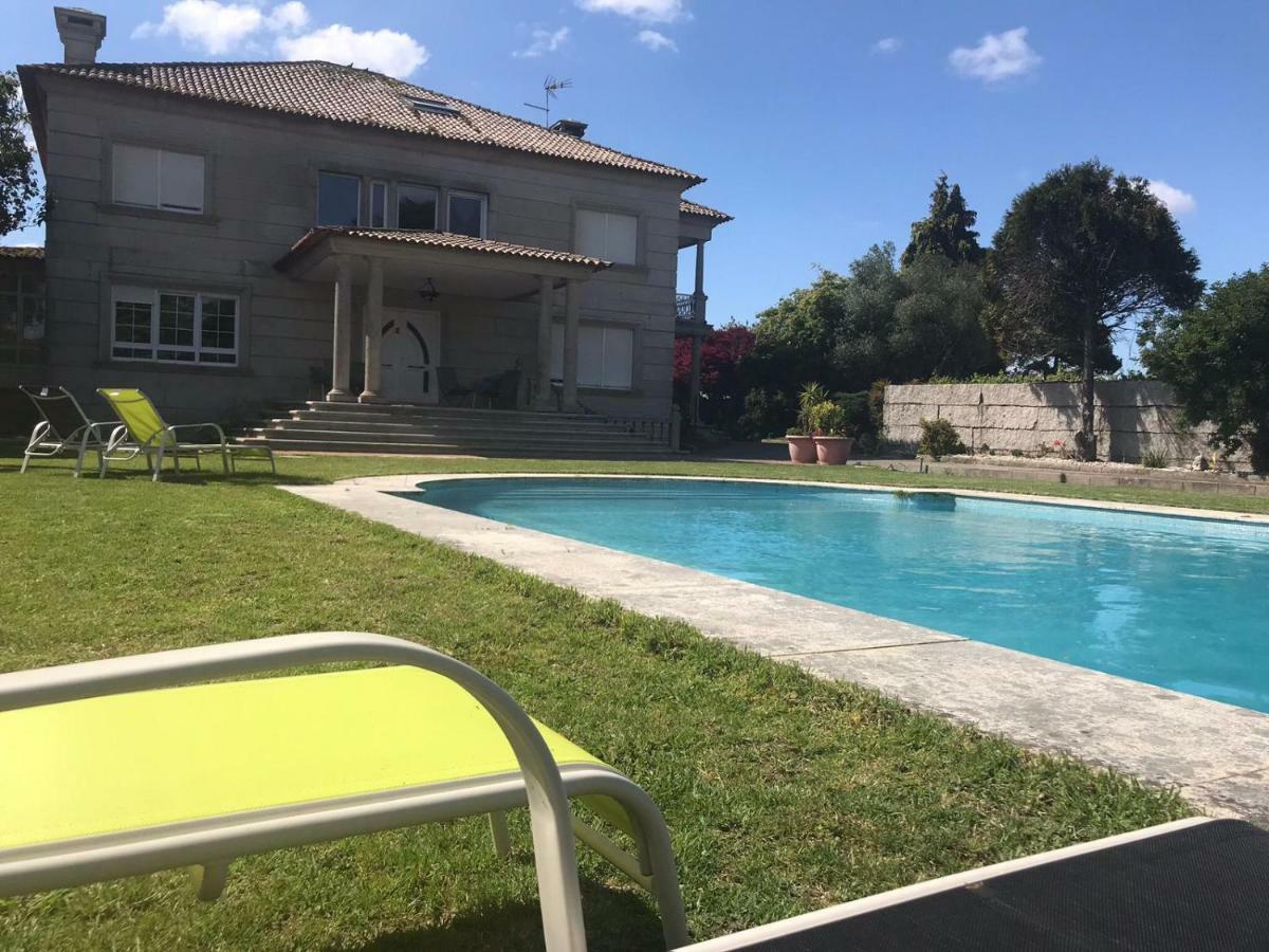 Villa Las Camelias Villanueva De Arosa Luaran gambar
