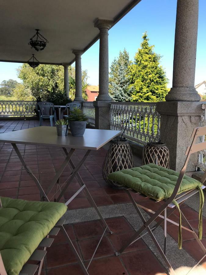 Villa Las Camelias Villanueva De Arosa Luaran gambar